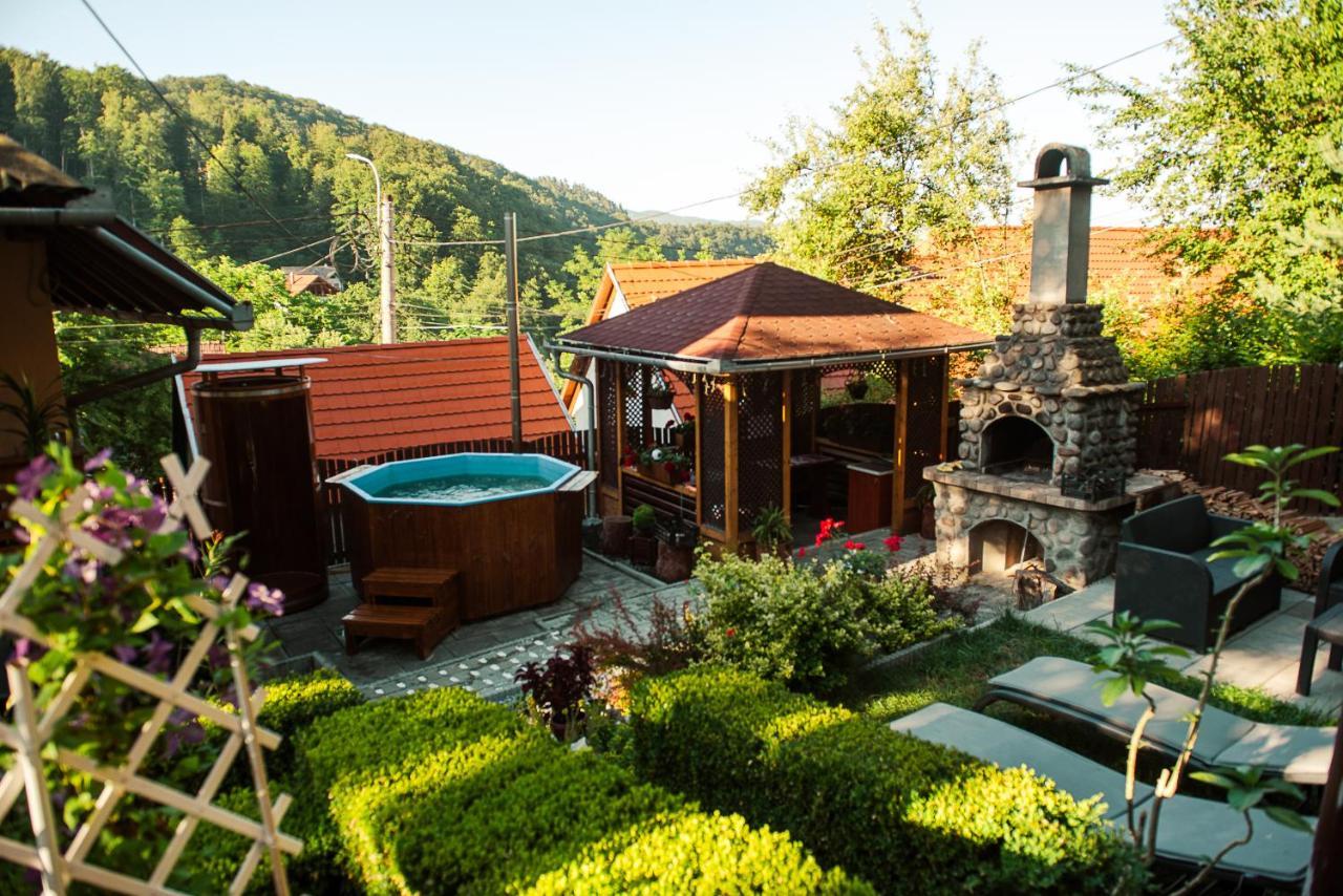Hotel Casa Edy Sovata Exteriér fotografie